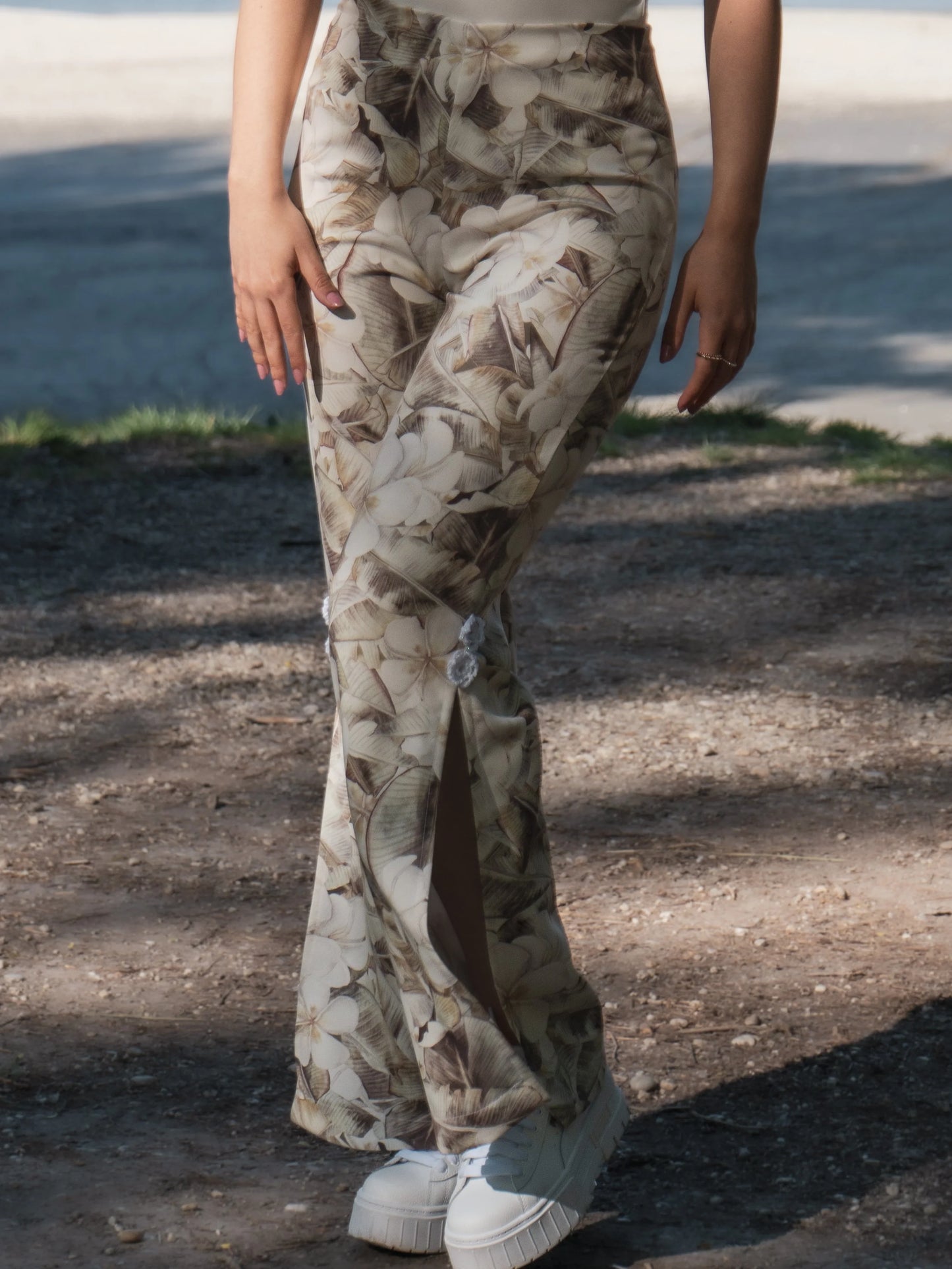 Ivory Bloom nadrág